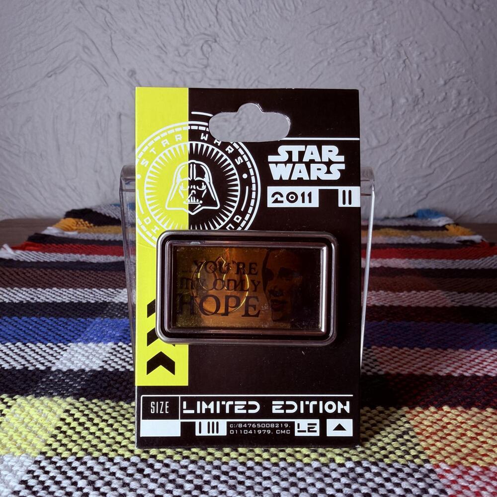 DLR Sci-Fi Academy Alumni Weekend Princess Leia Quote Pin LE 1000 (2011)